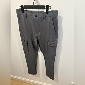 NWT- H&M SLIM FIT CARGO PANTS -